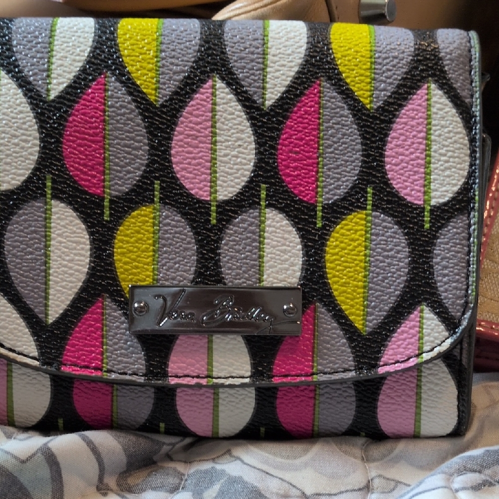 Vera Bradley Vintage RARE Leather Black and Pink Leaf Pattern Wallet